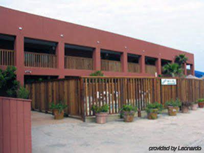 Wanna Wanna Inn South Padre Island Exterior foto